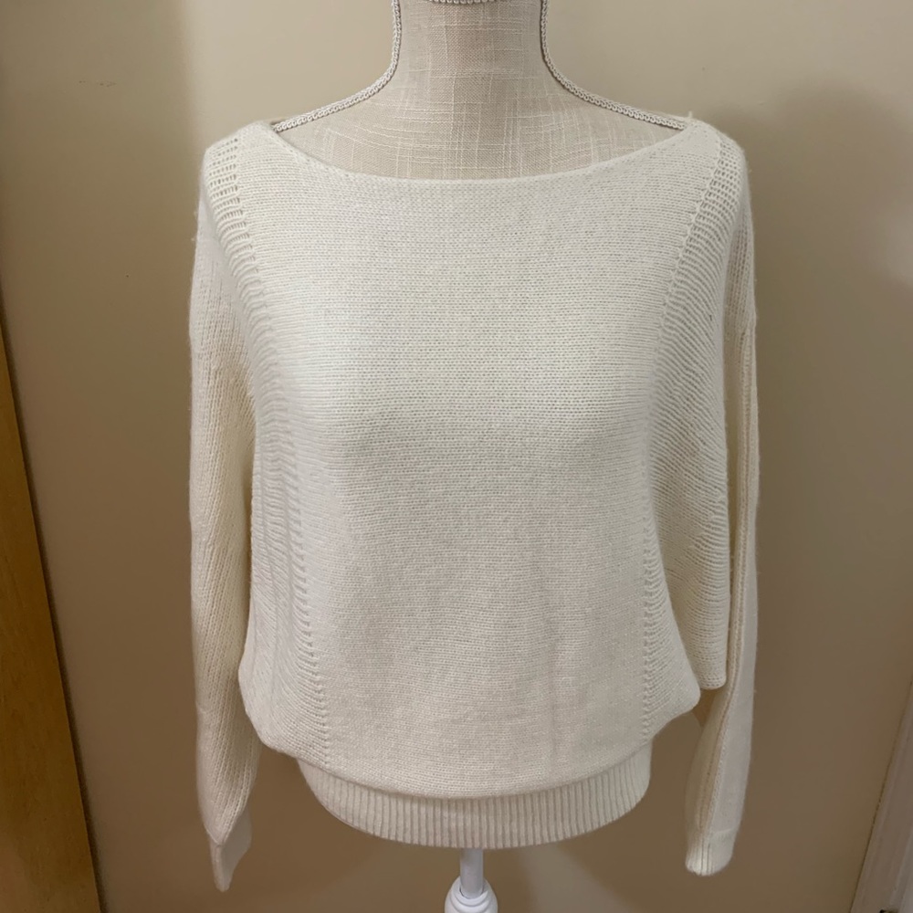 Cache sweater - Picture 2 of 9